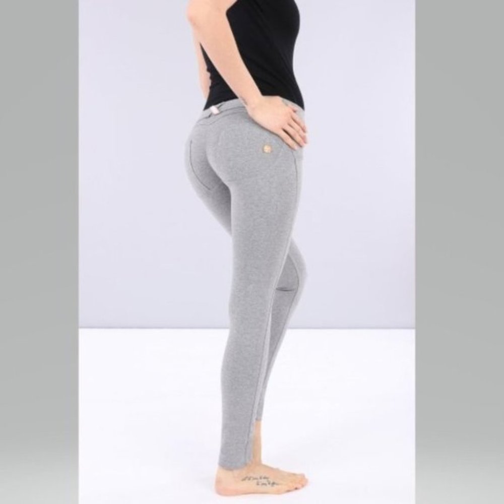 Freddy by Livify Grey WR.UP  Pants Low Rise Full Length Size Small